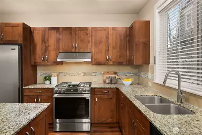 365 NE Denny Way, Issaquah, WA 98029 - Photo 14