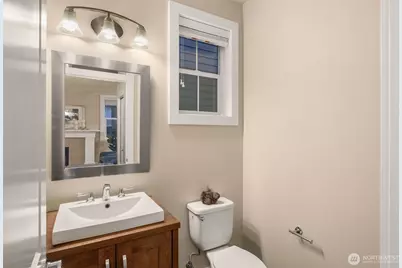 365 NE Denny Way, Issaquah, WA 98029 - Photo 18