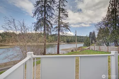 9406 Glencove Road NW, Gig Harbor, WA 98329 - Photo 4