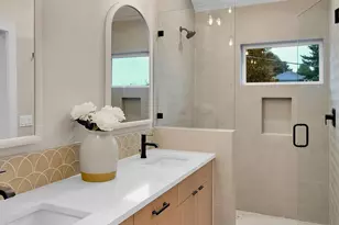 6357 38th Ave SW, Seattle, WA 98126 - Photo 18