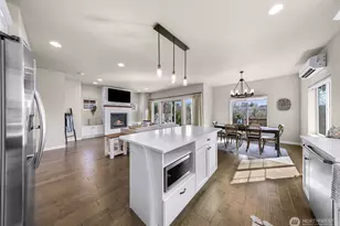 635 Springside Ln, Bellingham, WA 98226 - Photo 14