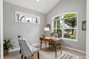 4404 240th St SW, Mountlake Terrace, WA 98043 - Photo 4