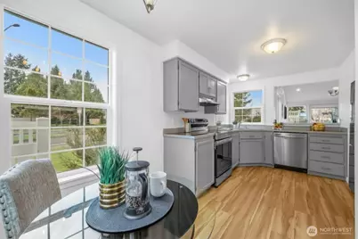 5736 S 238th Court #E1, Kent, WA 98032 - Photo 6