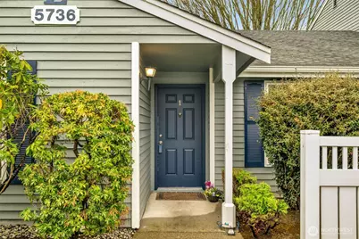 5736 S 238th Court #E1, Kent, WA 98032 - Photo 2