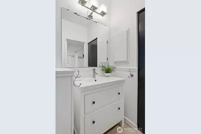 4530 Meridian Avenue N #S-2, Seattle, WA 98103 - Photo 24