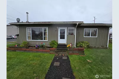 117 J Street, Cosmopolis, WA 98537 - Photo 2