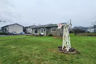 117 J St, Cosmopolis, WA 98537 - Photo 6