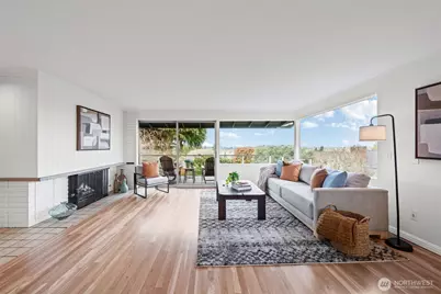 12128 SE 19th Street, Bellevue, WA 98005 - Photo 4