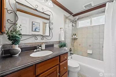 12128 SE 19th Street, Bellevue, WA 98005 - Photo 16