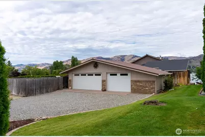 65 Eastlake Road #B, Oroville, WA 98844 - Photo 6