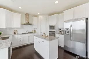 8218 NE 196th St, Kenmore, WA 98028 - Photo 10