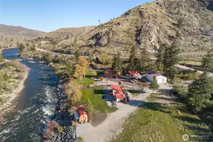 540 Hwy 153, Pateros, WA 98846 - Photo 2