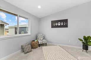 930 N 96th St, Seattle, WA 98103 - Photo 16