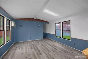 9823 Whitecap Dr NW, Olympia, WA 98502 - Photo 10