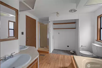 9823 Whitecap Drive NW, Olympia, WA 98502 - Photo 22