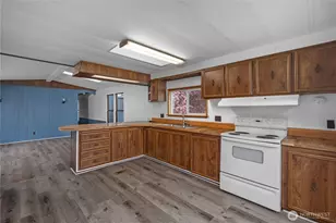 9823 Whitecap Dr NW, Olympia, WA 98502 - Photo 14