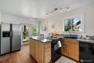 1114 S Anderson Street, Tacoma, WA 98405 - Photo 10