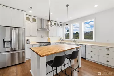 10605 164th Avenue Ct E, Bonney Lake, WA 98391 - Photo 10