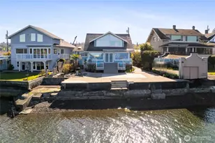 1834 Day Island Blvd W, University Place, WA 98466 - Photo 32