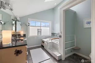 1838 Day Island Blvd W, University Place, WA 98466 - Photo 22