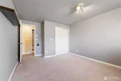 2201 149th Street E, Tacoma, WA 98445 - Photo 36
