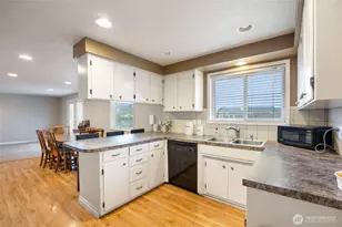 915 E Elsinore St, Othello, WA 99344 - Photo 14