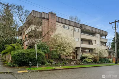 2301 NE 65th Street #406, Seattle, WA 98115 - Photo 2