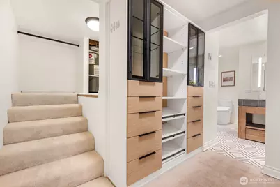 11753 Lakeside Avenue NE, Seattle, WA 98125 - Photo 16