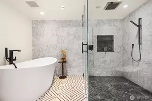 11753 Lakeside Ave NE, Seattle, WA 98125 - Photo 14