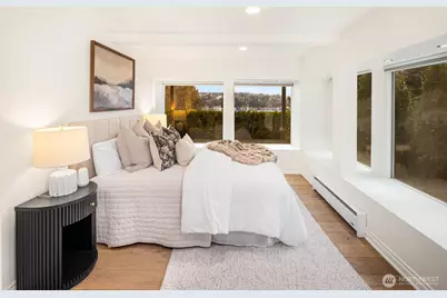 11753 Lakeside Avenue NE, Seattle, WA 98125 - Photo 12