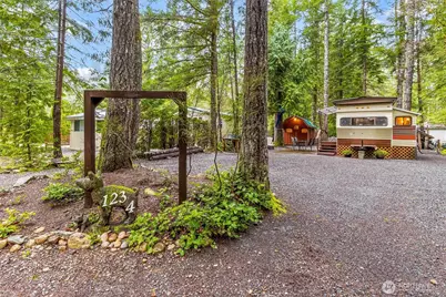 123 4 Drial Loop, Deming, WA 98244 - Photo 1