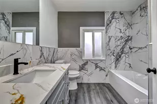 13715 45th Ave S, Tukwila, WA 98168 - Photo 14