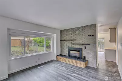 13715 45th Avenue S, Tukwila, WA 98168 - Photo 6