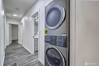 13715 45th Avenue S, Tukwila, WA 98168 - Photo 20