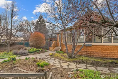 312 E Manitoba Avenue, Ellensburg, WA 98926 - Photo 2