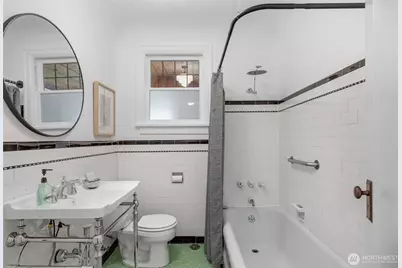 2223 S 124th Street, Burien, WA 98168 - Photo 20