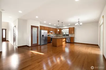 4617 167th Street SW, Lynnwood, WA 98037 - Photo 4