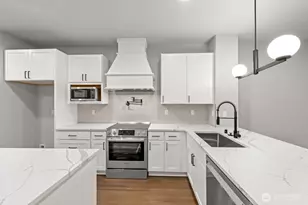 16823 Alder Way, Lynnwood, WA 98037 - Photo 14