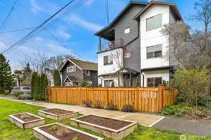 7753 26th Ave NW, Seattle, WA 98117 - Photo 4