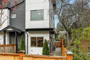 7753 26th Ave NW, Seattle, WA 98117 - Photo 2