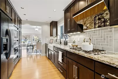 7210 120th Avenue NE, Kirkland, WA 98033 - Photo 14