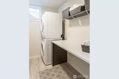 9239 B 16th Avenue SW, Seattle, WA 98106 - Photo 6