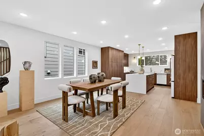 11011 Goodwin Way NE, Seattle, WA 98125 - Photo 24