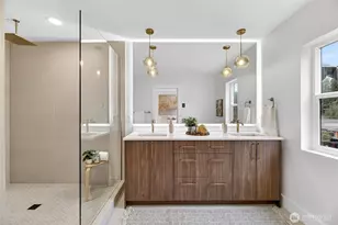 11011 Goodwin Way NE, Seattle, WA 98125 - Photo 10