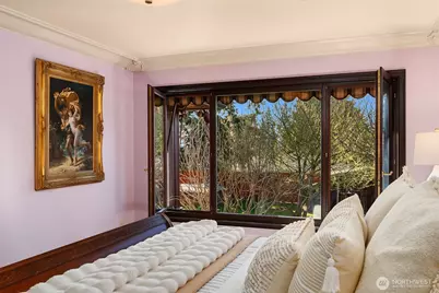 12715 Palatine Avenue N, Seattle, WA 98133 - Photo 18