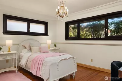 12715 Palatine Avenue N, Seattle, WA 98133 - Photo 20