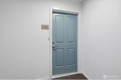 8760 Greenwood Avenue N #N308, Seattle, WA 98103 - Photo 24
