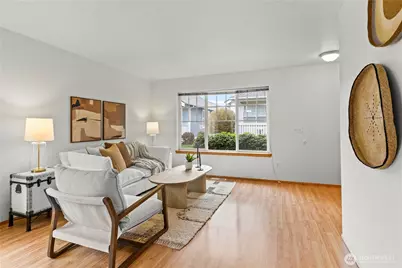 1030 Sinclair Way #42, Burlington, WA 98233 - Photo 4