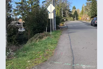 1919 Berry Street NE, Olympia, WA 98506 - Photo 16