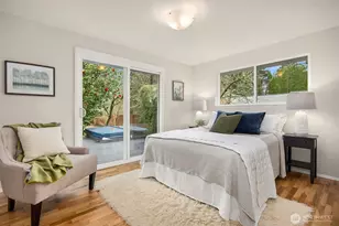 1090 Grow Ave NW, Bainbridge Island, WA 98110 - Photo 20